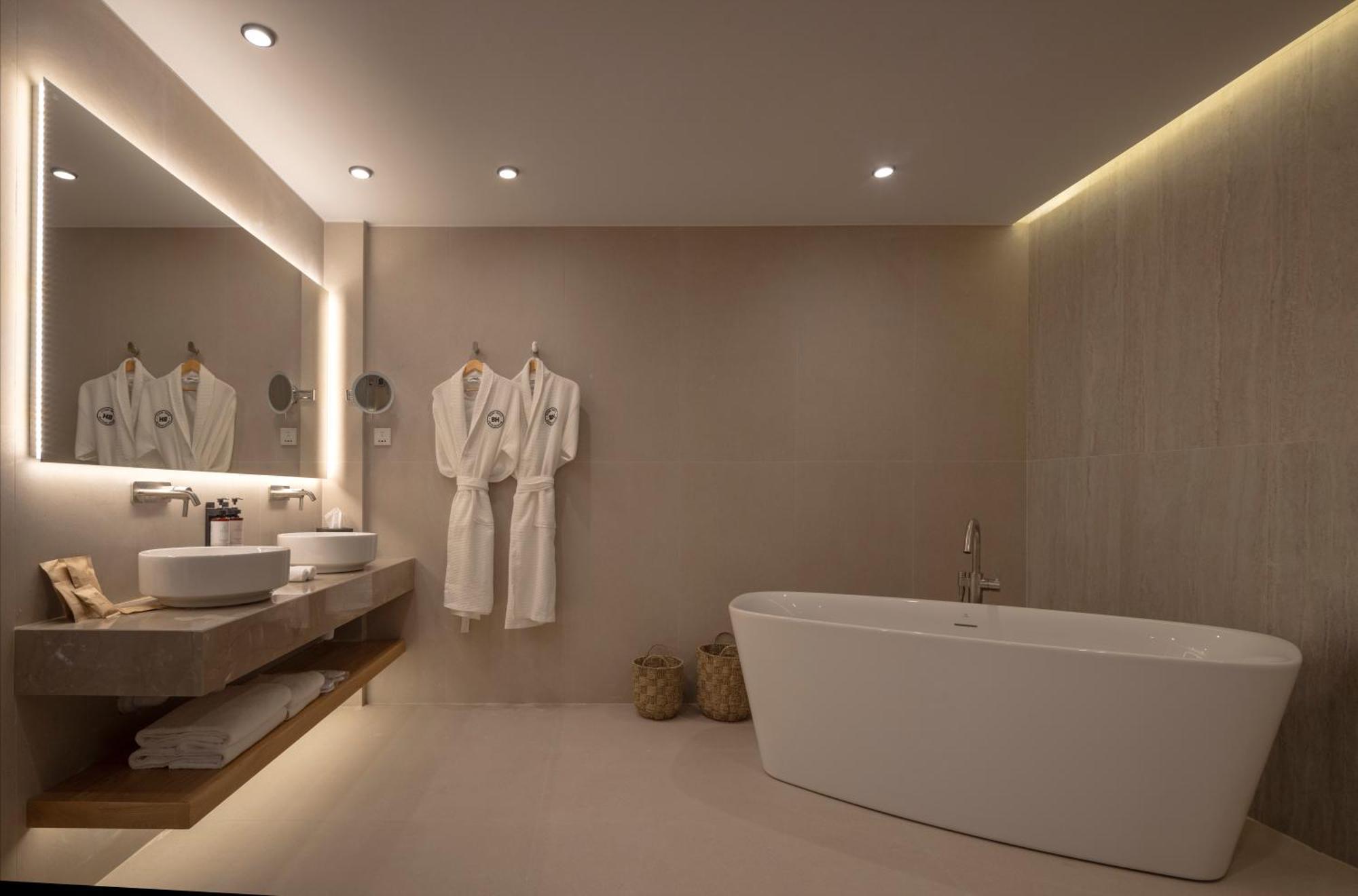Hotel Hills & By Brown Paphos